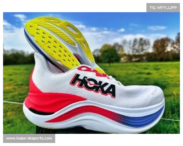 HOKA赞助西部100越野赛推动轻量化装备潮流掀起美式赛道风格新热潮